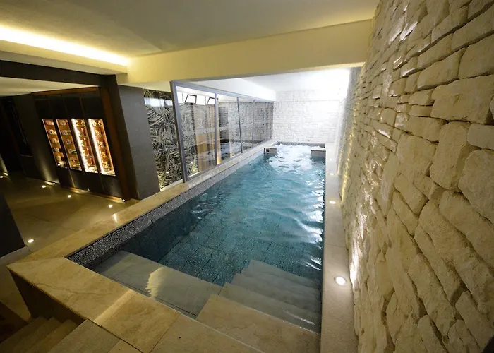 Idas Club Hotel