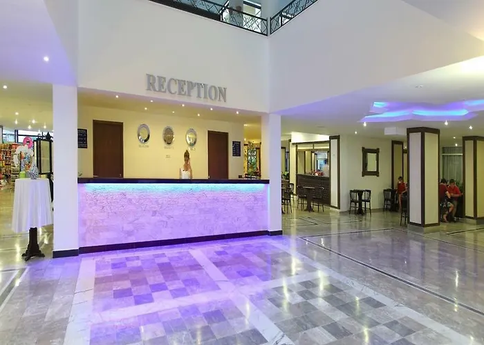 Idas Club Hotel 4*