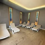 Idas Club Hotel 4*
