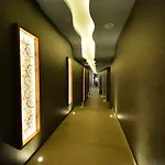 Idas Club Hotel 4*