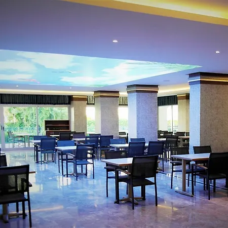 מלון Idas Club איסמלר