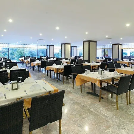 Idas Club 4* איסמלר