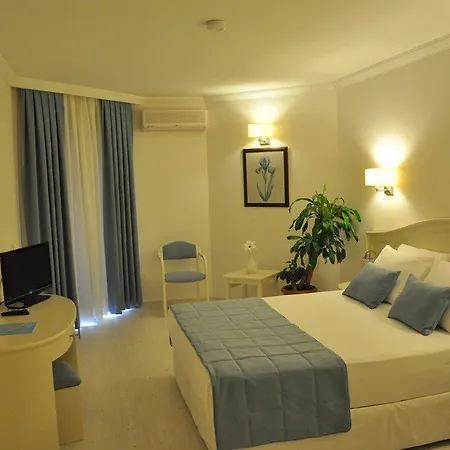 Idas Club Hotel 4*