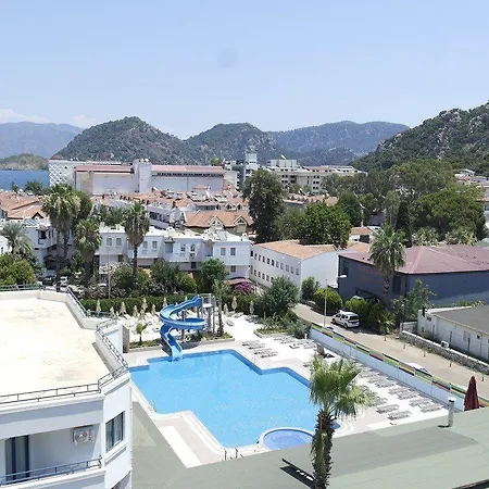 מלון Idas Club 4*