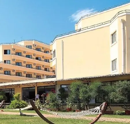 Szálloda Idas Club